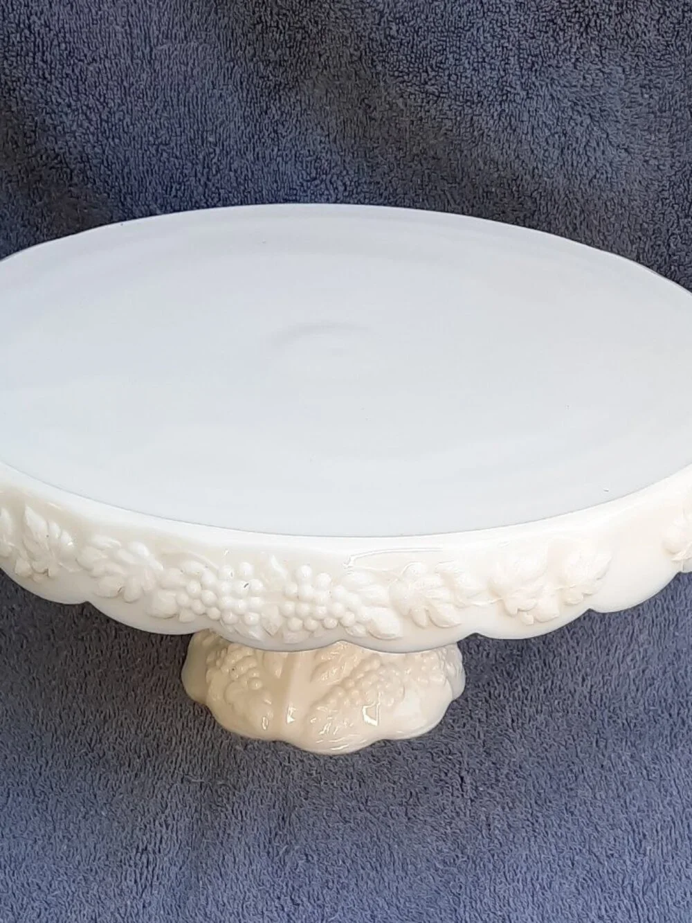 Vintage Westmoreland Milk Glass Cake Stand Paneled Grape Pattern Pedestal 11.5
